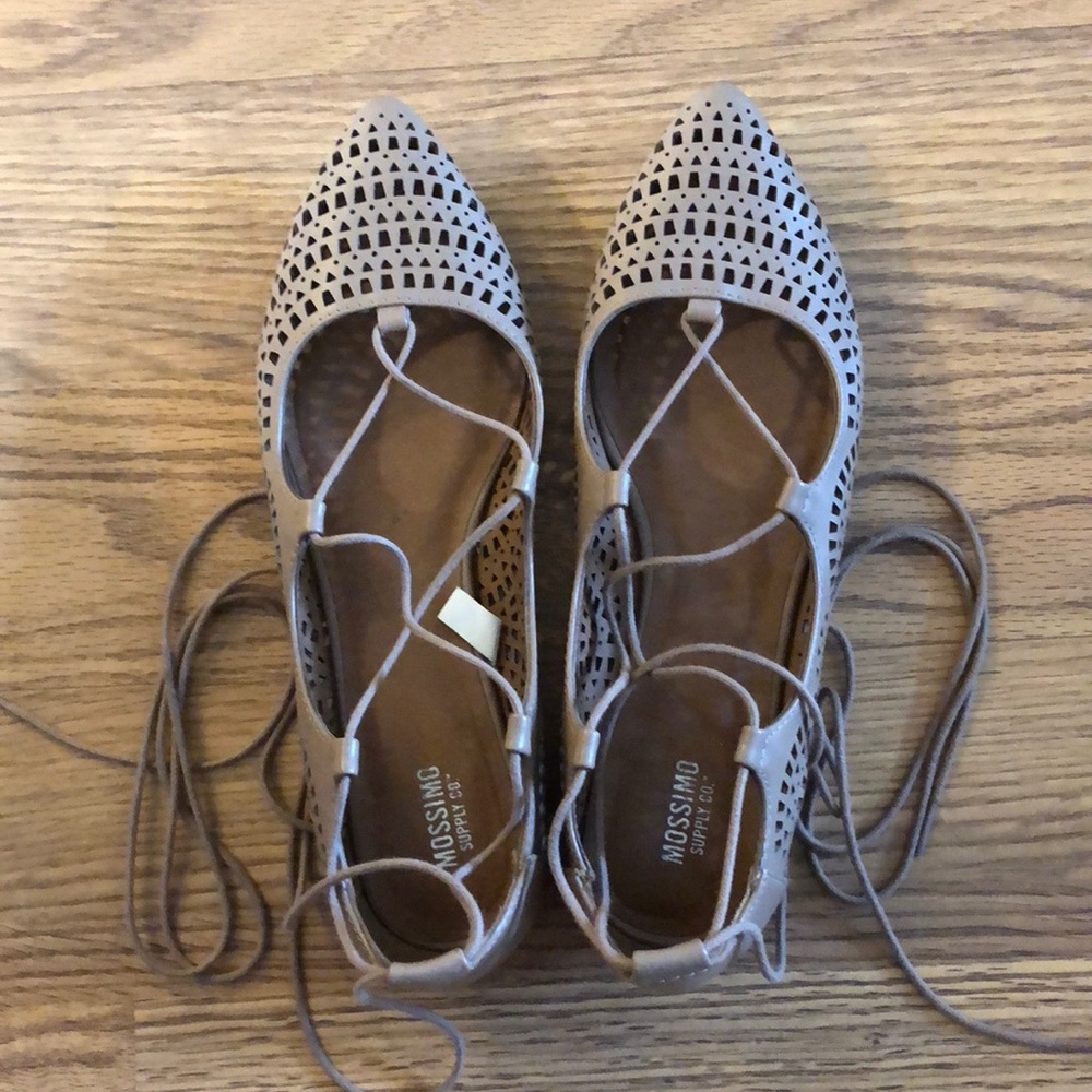 Flats by Mossimo